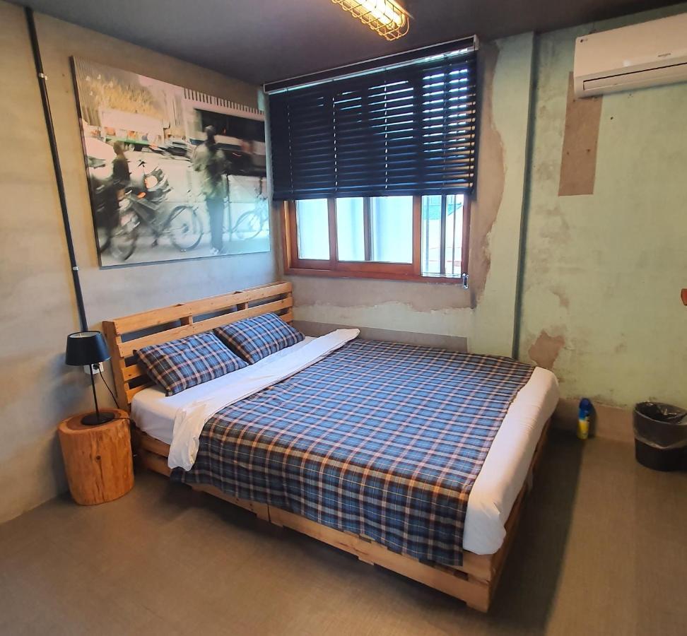 Mido Hostel Seogwipo Exterior foto